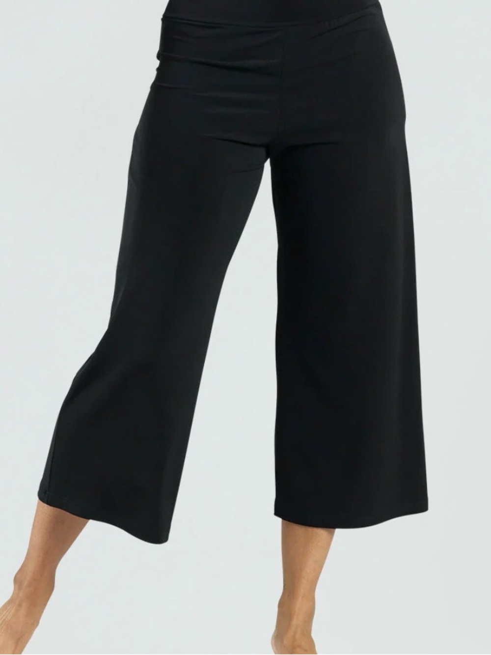 NWT Clara Sunwoo Black Wide Leg Dressy Signature Modern Gaucho Pants Medium